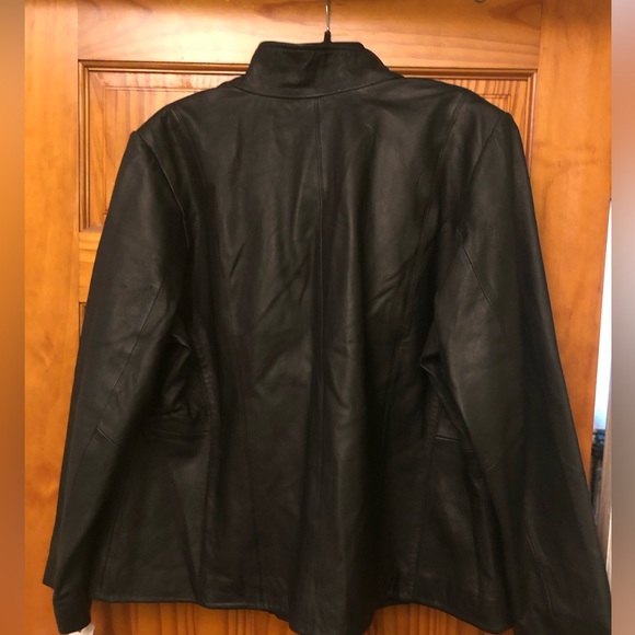 Cole Hann- women’s leather coat - Picture 7 of 13